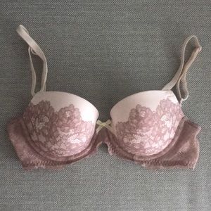 Victoria’s Secret dream angels bra